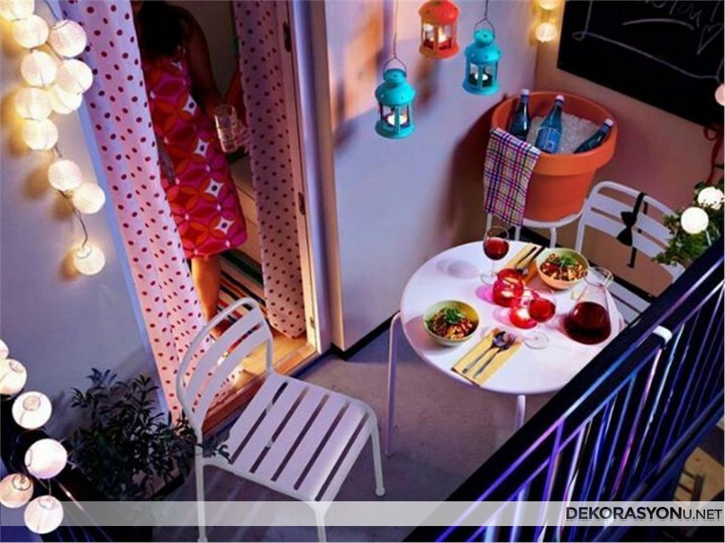 Güzel ve dekoratif balkon dekorasyonları