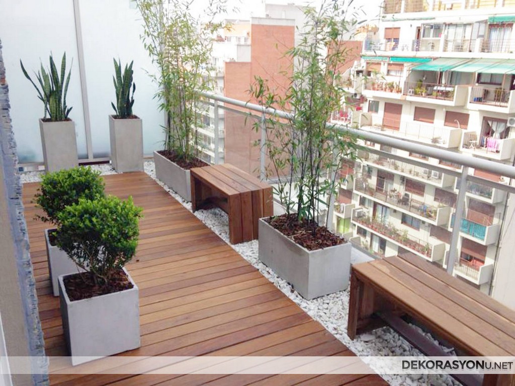Düzenli balkon peyzaj tasarımları