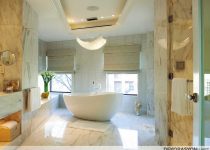 2020 modern banyo modeli: Beyazın her renk ile uyum sağladığı doğru. Fakat mermer döşeme ile birlikte bu banyoda ne kadar saf ve güzel durmuş.