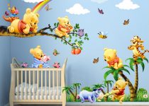 Ayıcıklı bebek odası duvar kağıdı modeli
