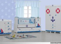 Denizci motifli erkek bebek odası duvar kağıdı