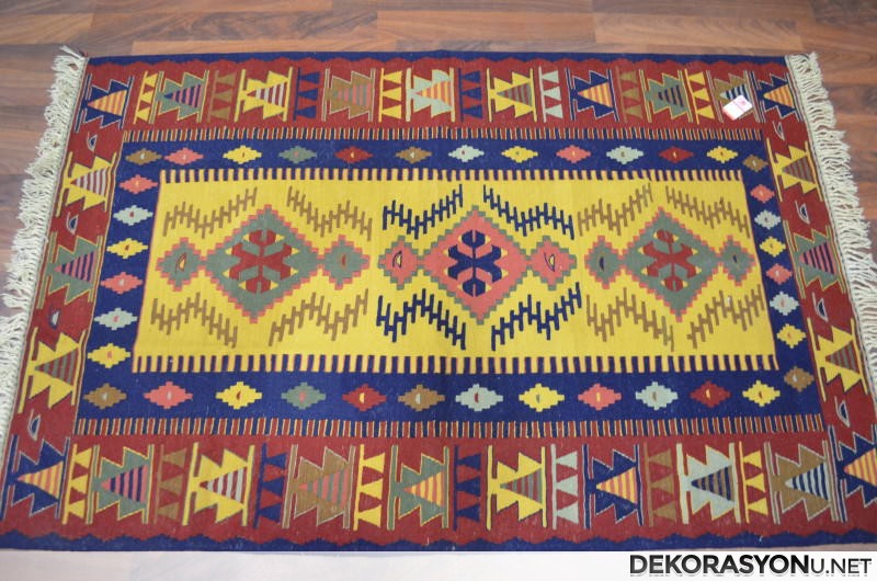 Mavi kilim modeli