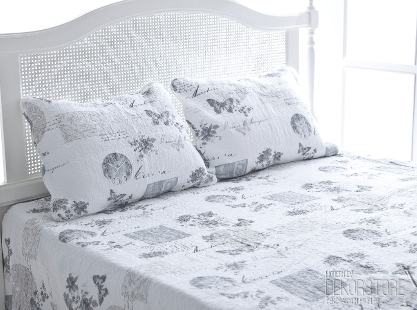 Desenli English Home Yatak Örtüsü Modelleri 2019