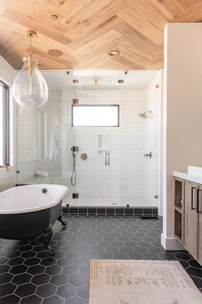 Country Tarzda Büyük Banyo Dekorasyonu