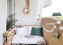 Hasır Aksesuarlı Balkon Dekorasyonu