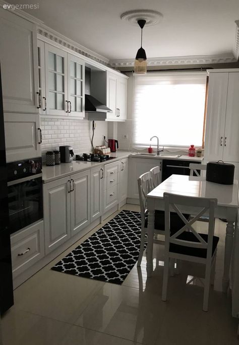 Şık Salon Dekorasyon Önerileri