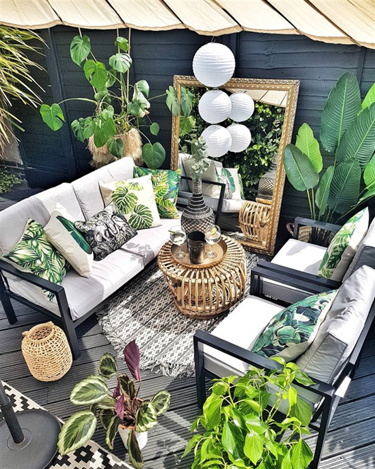 Kullanışlı kilim balkonlar için