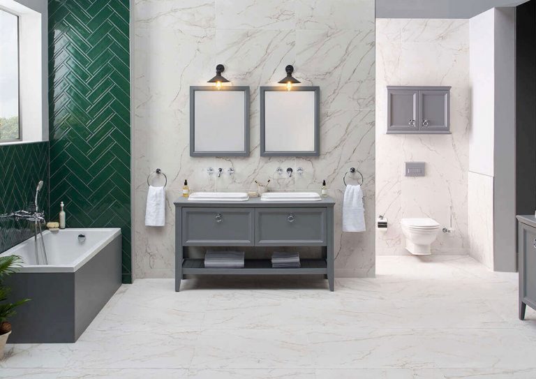 Sade Küvet Banyo Dekorasyonu