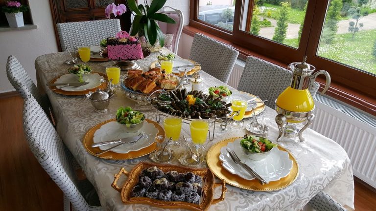 Yeni Yıl İçin Hazırlıklar :Masa Sunumları