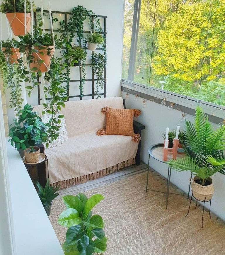 Balkon Dekorasyon Önerileri 2023